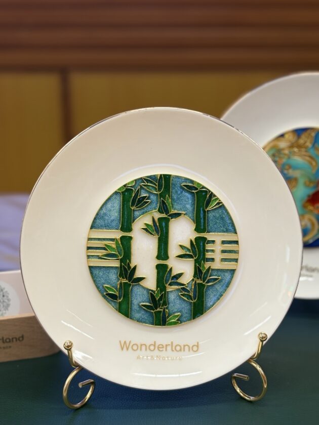 景泰藍掐絲琺瑯工作坊– Wonderland Art Healing