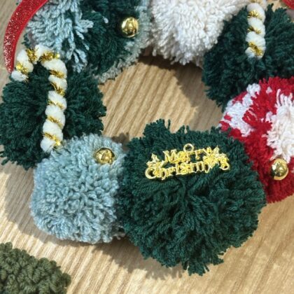 毛毛球聖誕花環工作坊